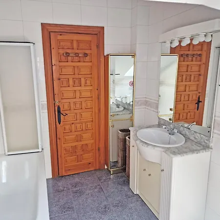 En Pechon, Vistas Panoramicas Al Mar, Bbq, Parking Privado Y Playas Cercanas Летний дом Печон