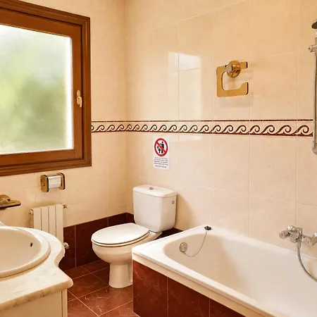 En Pechon, Vistas Panoramicas Al Mar, Bbq, Parking Privado Y Playas Cercanas